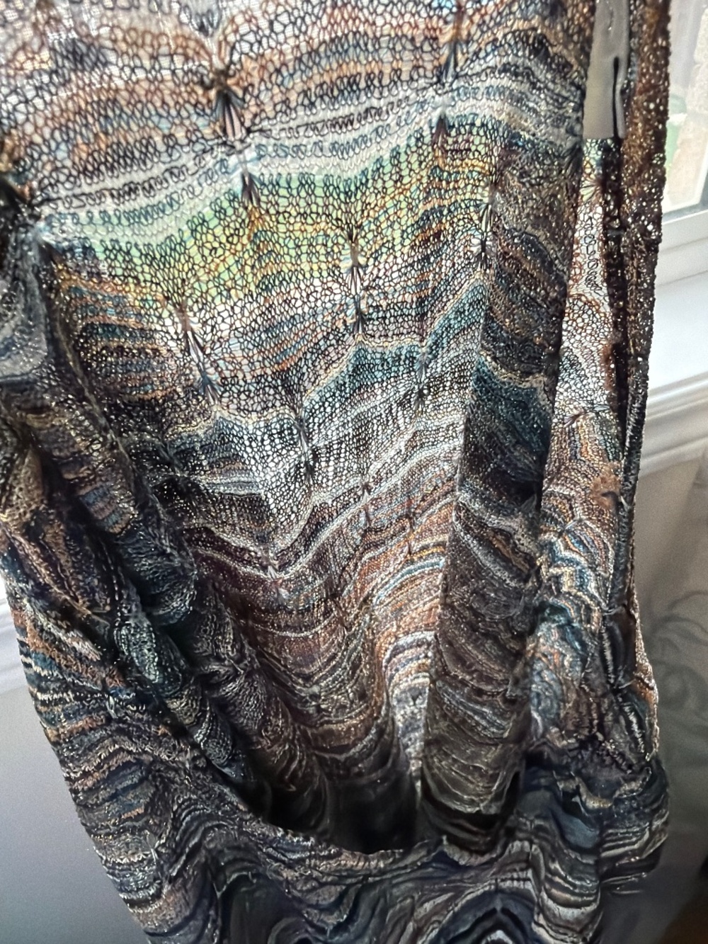 Neutral Patterned Asymmetrical Semi-Sheer Top - large - Picture 7 of 8
